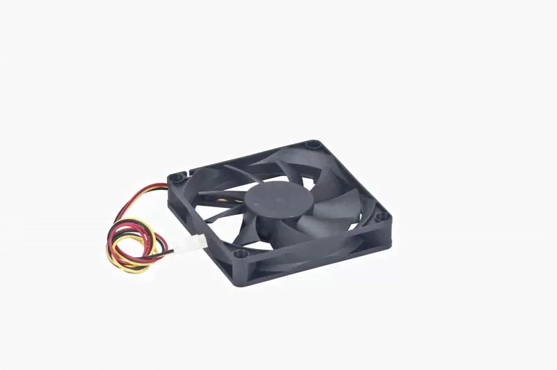 Вентилятор корпусной(3pin),Gembird D7015SM-3,4 000 об/мин,25 ДБ,,70 мм,без подсветки,черный,oem-0